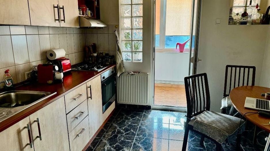 Apartament cu 4 camere in Pajura - Poză 5