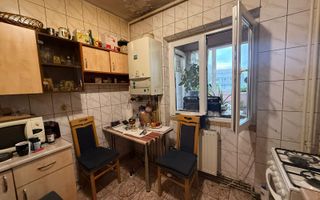 Centrala Proprie | 3 camere | Decomandat | N. Titulescu - Poză 8