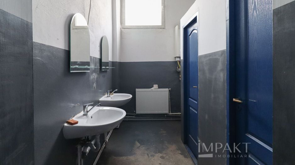 Hala de 614 mp la inchiriat open-space zona Piata 1 Mai - Poză 8