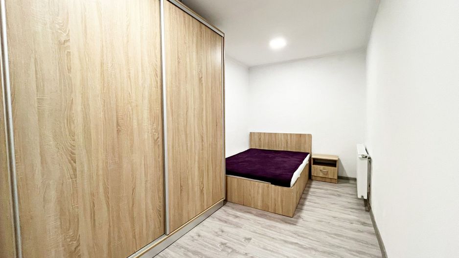 Apartament 1 camera de vânzare in zona Centrala, Oradea - Poză 1