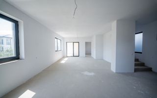Casă triplex de vânzare | Șelimbăr | 4 camere | 115 mp - Poză 3