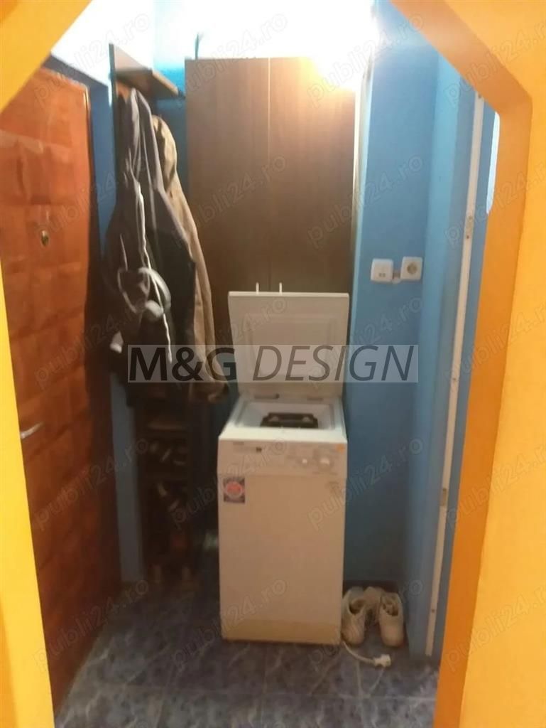 Garsoniera zona Buziasului etaj 4 cu mansarda - Poză 3