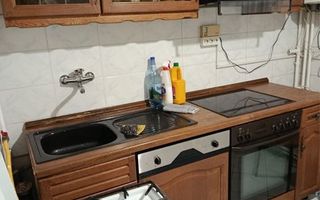 BRASADAS închiriază ap cam etaj 3/4 LIDL Careiului. - Poză 5