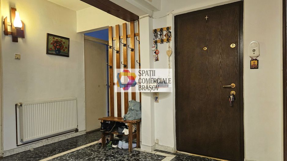 Apartament cu patru camere, zona Judetean 77mp - Poză 4