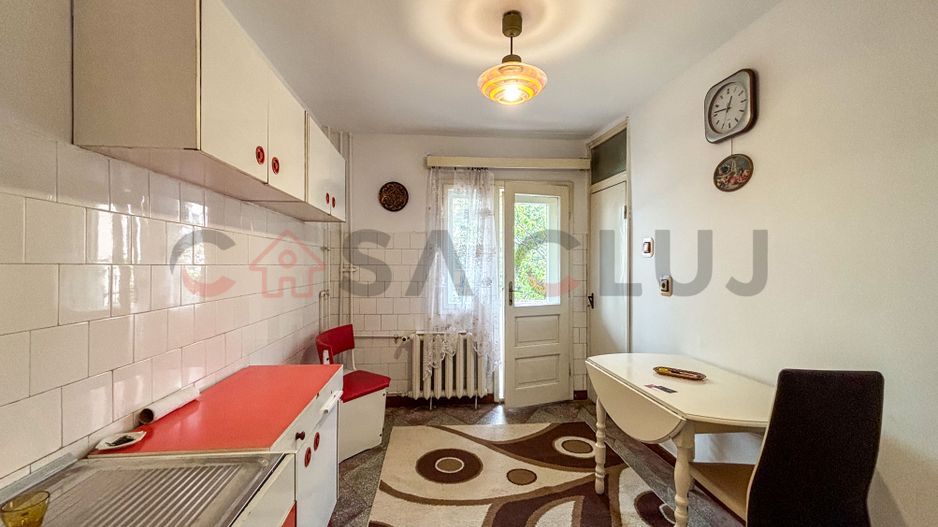 Gheorgheni - 2 camere decomandat la etajul 1 - balcon spatios - Poză 5