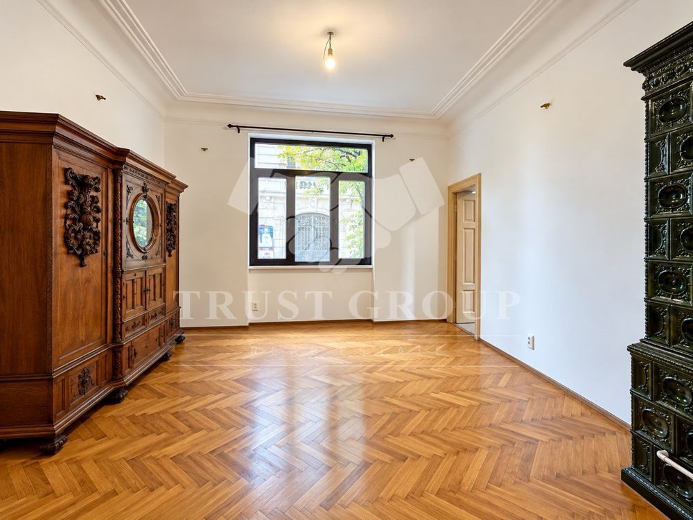 Apartament 3 camere in vila | Rosetti - Poză 1