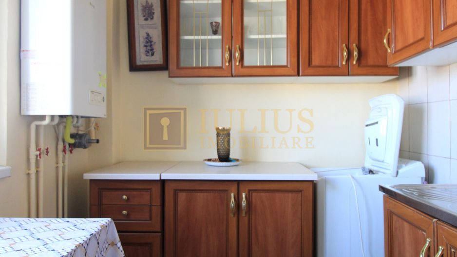 Zona Complex, centrala proprie, o camera - Poză 10