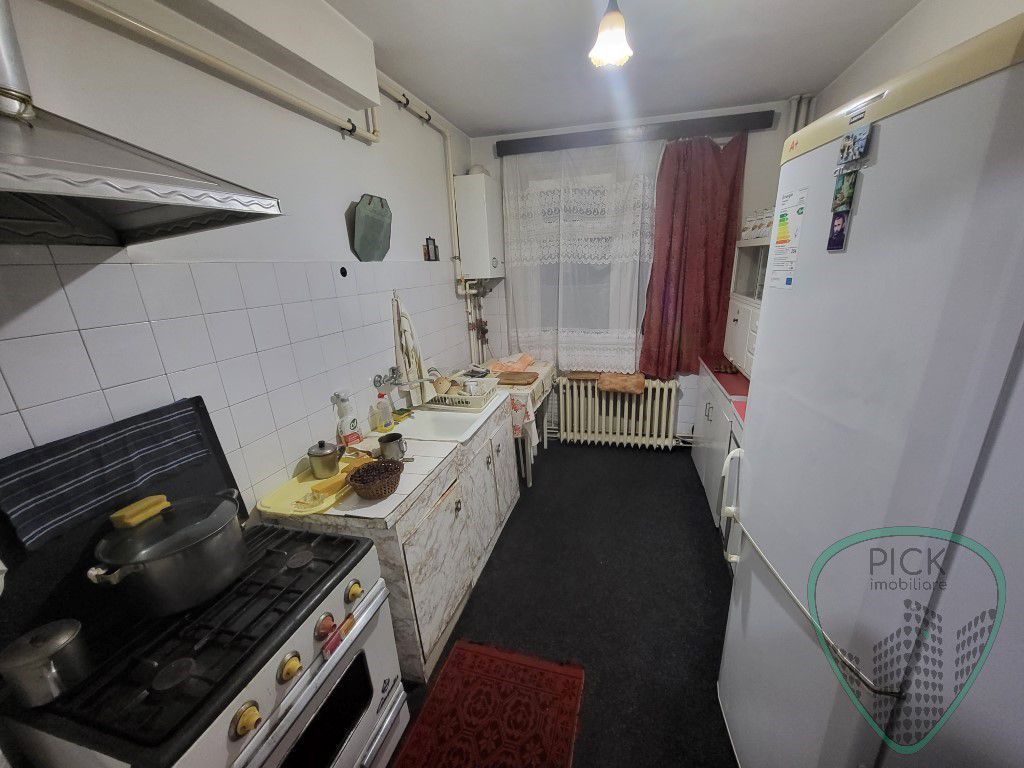 P 1062 - Apartament cu 2 caemere în Târgu Mureș, cartierul Bălcescu - Poză 4