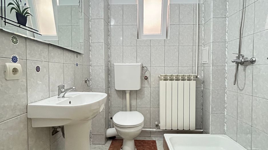 Afacere Turistică la Cheie | Pensiune 10 Camere | Eforie Nord - Poză 16