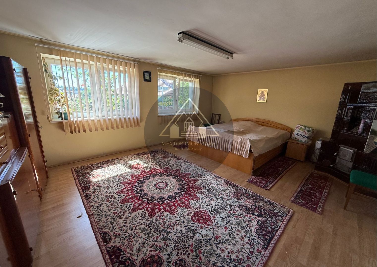 Casa de vanzare, Medias - Poză 8