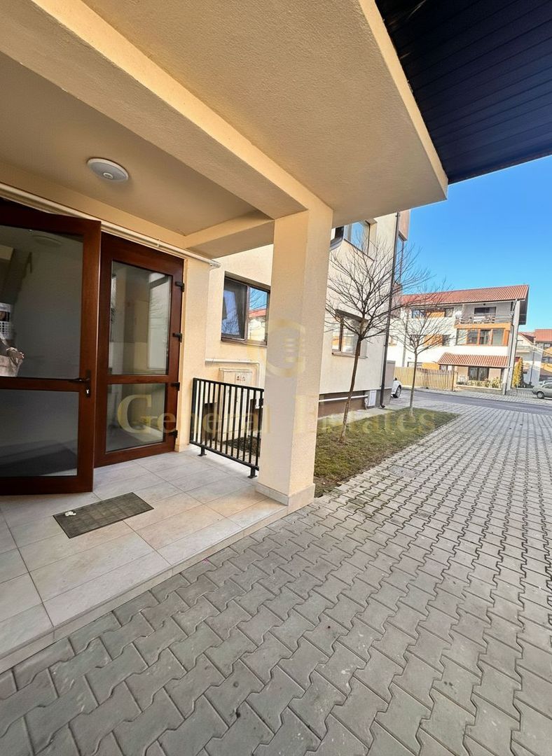De vanzare apartament cu 3 camere | Sanpetru - Poză 14