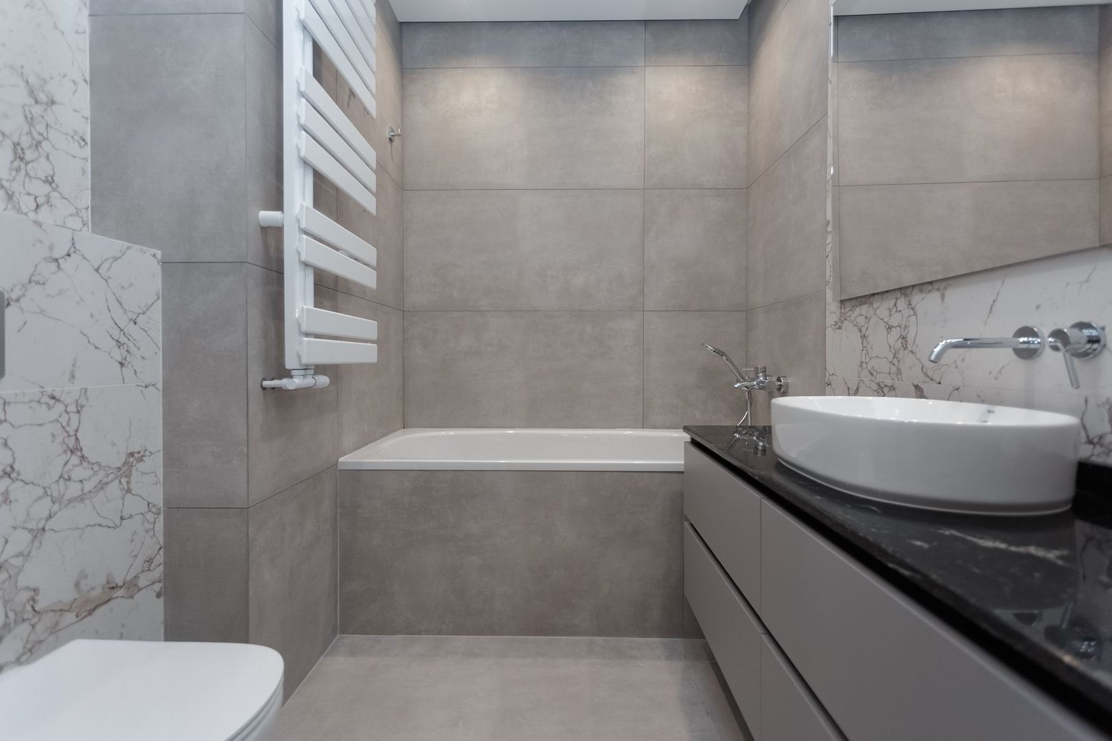 De închiriat apartament, 2 dormitoare, str. Teatrală 3, Centru. - Poză 3