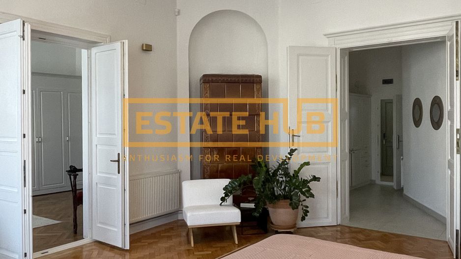 Apartament spectaculos de 125 mp in centrul istoric pe Str. Eroilor - Poză 20