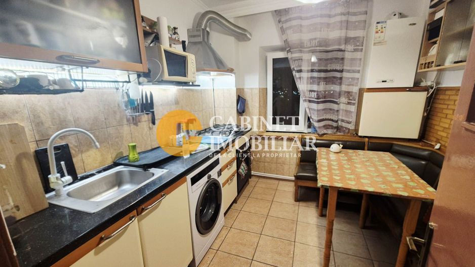 3 Camere Decomandat BOXA+LOC PARCARE - zona Mircea cel Batran - Poză 2