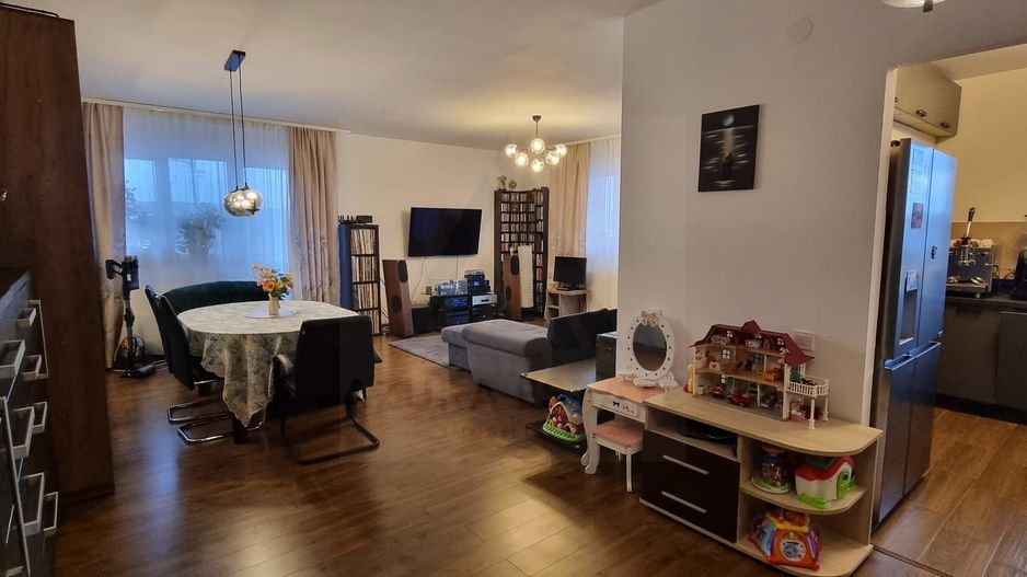 Apartament 3 camere decomandat 93 mp + terasă  zona Piața Rahovei - Poză 1