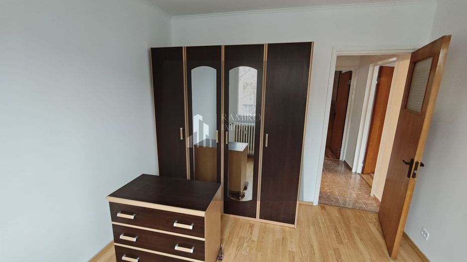 OCAZIE 3 CAMERE  8 MINUTE METROU SUDULUI - Poză 1