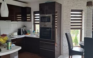 Casa  cu  vedere Panoramică în Făget, Peisaj de Vis și Confort Complet! - Poză 7