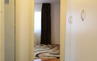 Zona Medicina; str. Bucuresti, centrala proprie si contract inclus. - Poză 10