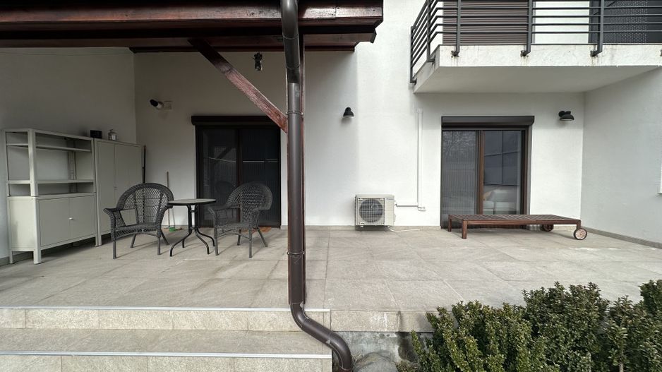 Casa deosebita zona Mehala - Poză 1