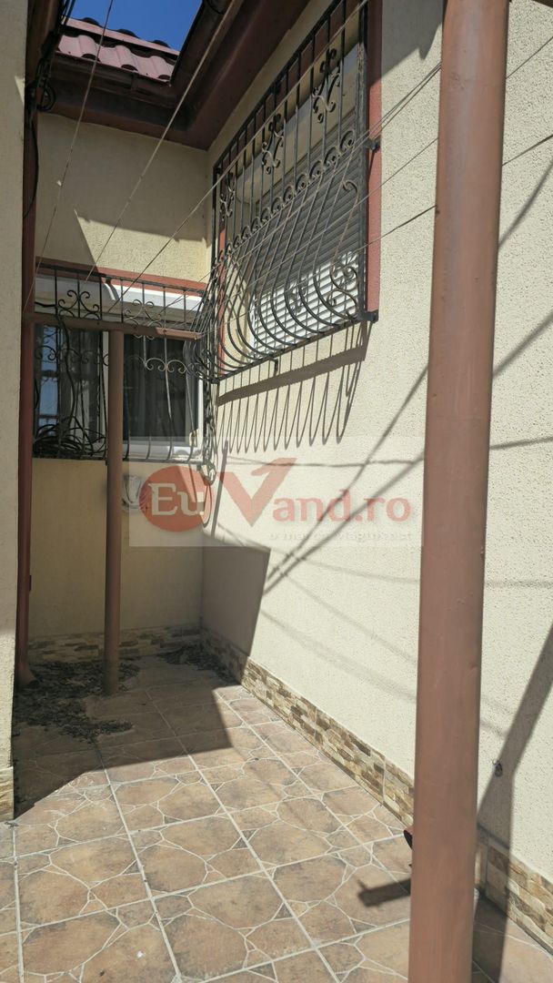 De vanzare casă individuală 3 camere  Str. Vultur, 105.000 euro - Poză 4