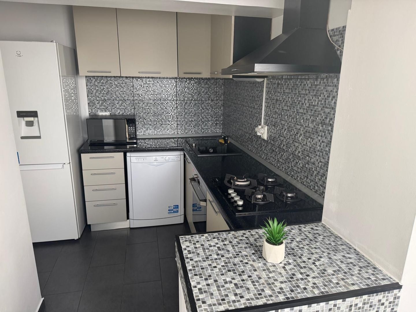 Apartament 2 camere  bld Unirii Sector 3 - Poză 9