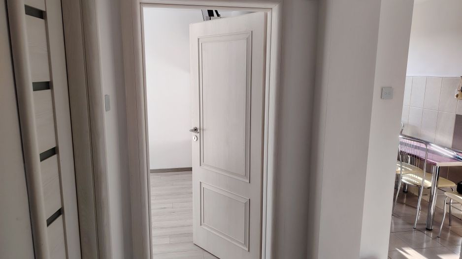 Apartament 3 camere I Renovat I 2 băi I Titan I Scoala Mexic - Poză 5