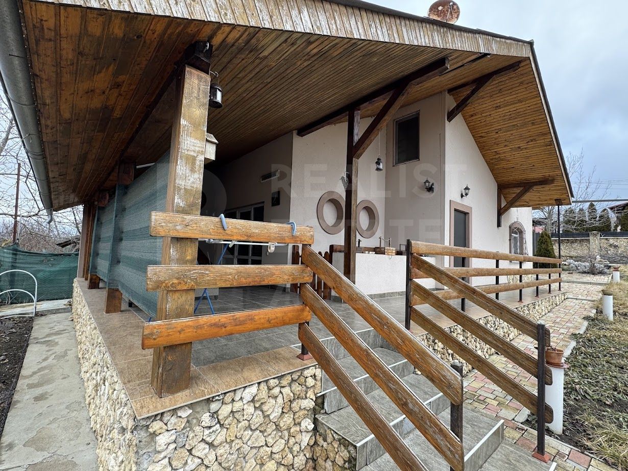 Vânzare casă de vacanță 130 mp, + 6 ari Dănceni,Ialoveni - Poză 8