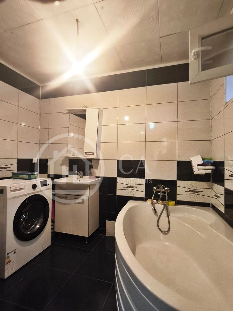 Casa de vanzare cu 3 camere, in zona Oncea, Oradea - Poză 9