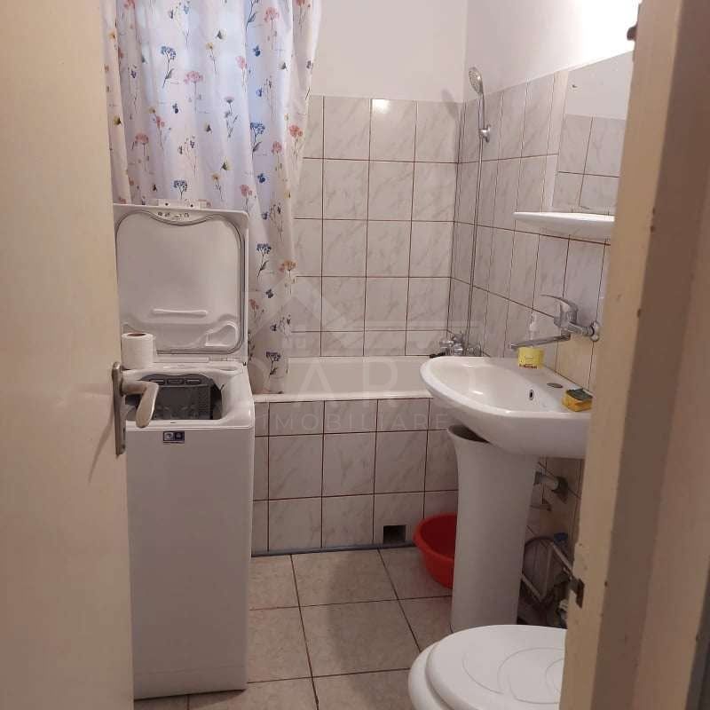 oferim spre inchiriere apartament cu 3 camere  Tudor - Poză 2