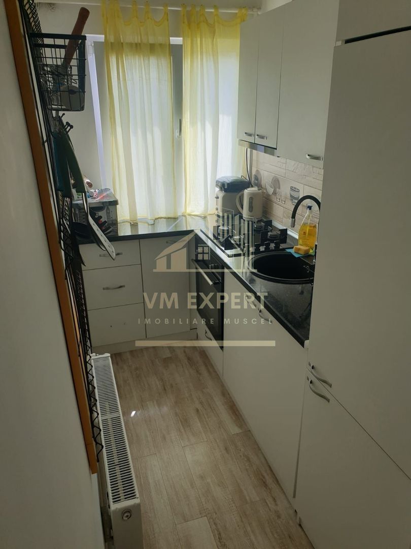 APARTAMENT 2 CAMERE, CAMPULUNG, ETAJ 4 - Poză 2