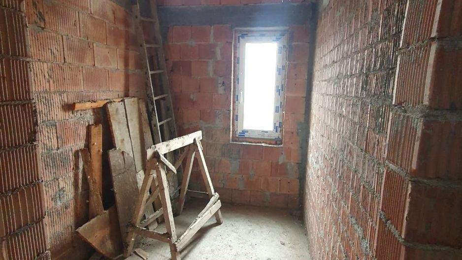 Casă la roșu de vânzare în Hărman, Cartierul Tineretului - Poză 17