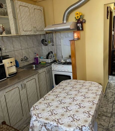 Vand Garsoniera / in zona micro 17 - Poză 6