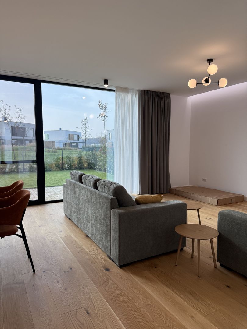 Vila  de tip Urban Villa 07 in faza 1 in Amber Forest - Poză 10