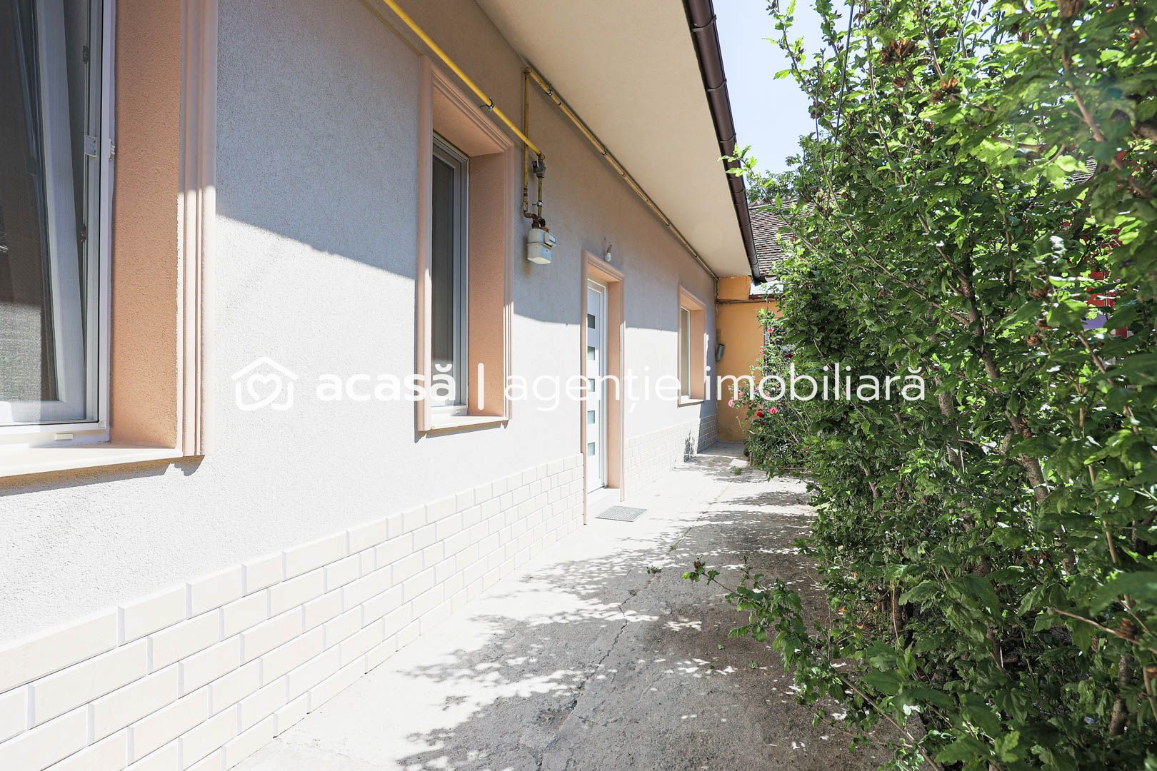 REPOZITIONARE PRET! Apartament renovat complet – str. Mărășești - Poză 1