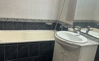 Apartament decomandat 3 camere - Poză 7