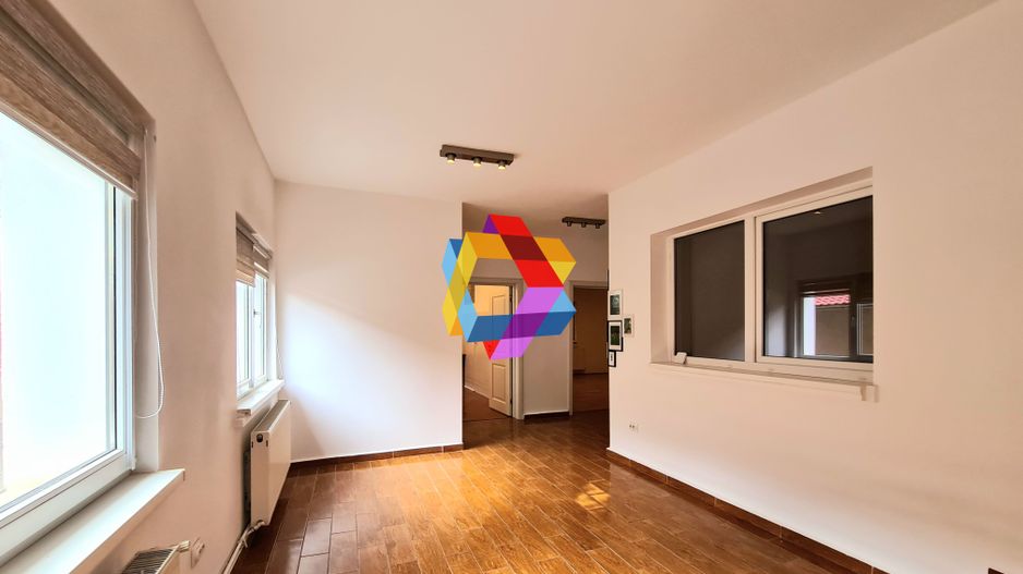 Spatiu birouri de închiriat Brasov - 200 mp  # spatii-comerciale-brasov.ro - Poză 2
