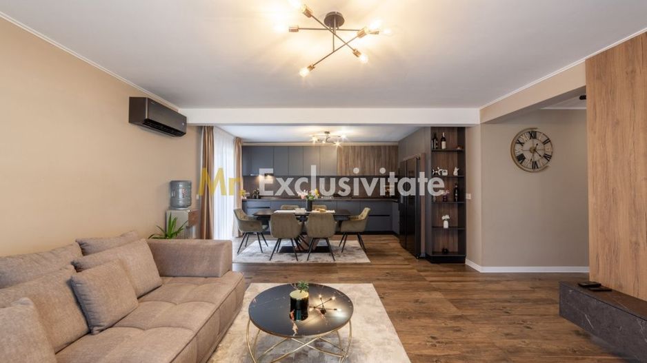 Casă de vânzare exclusivistă în Titesti, Arges - Poză 3