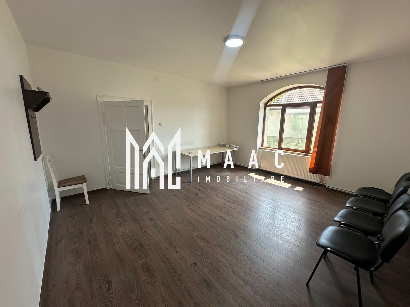 Spațiu birou 2 camere compartimentat | Central, Sibiu | 55 mp, parter - Poză 2