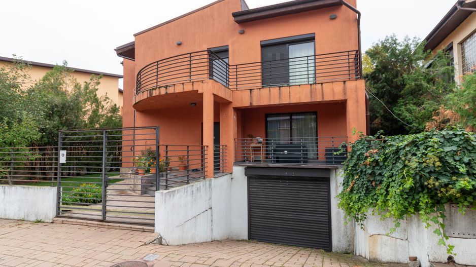 Casa moderna cu garaj de vanzare Popesti Leordeni - Poză 1