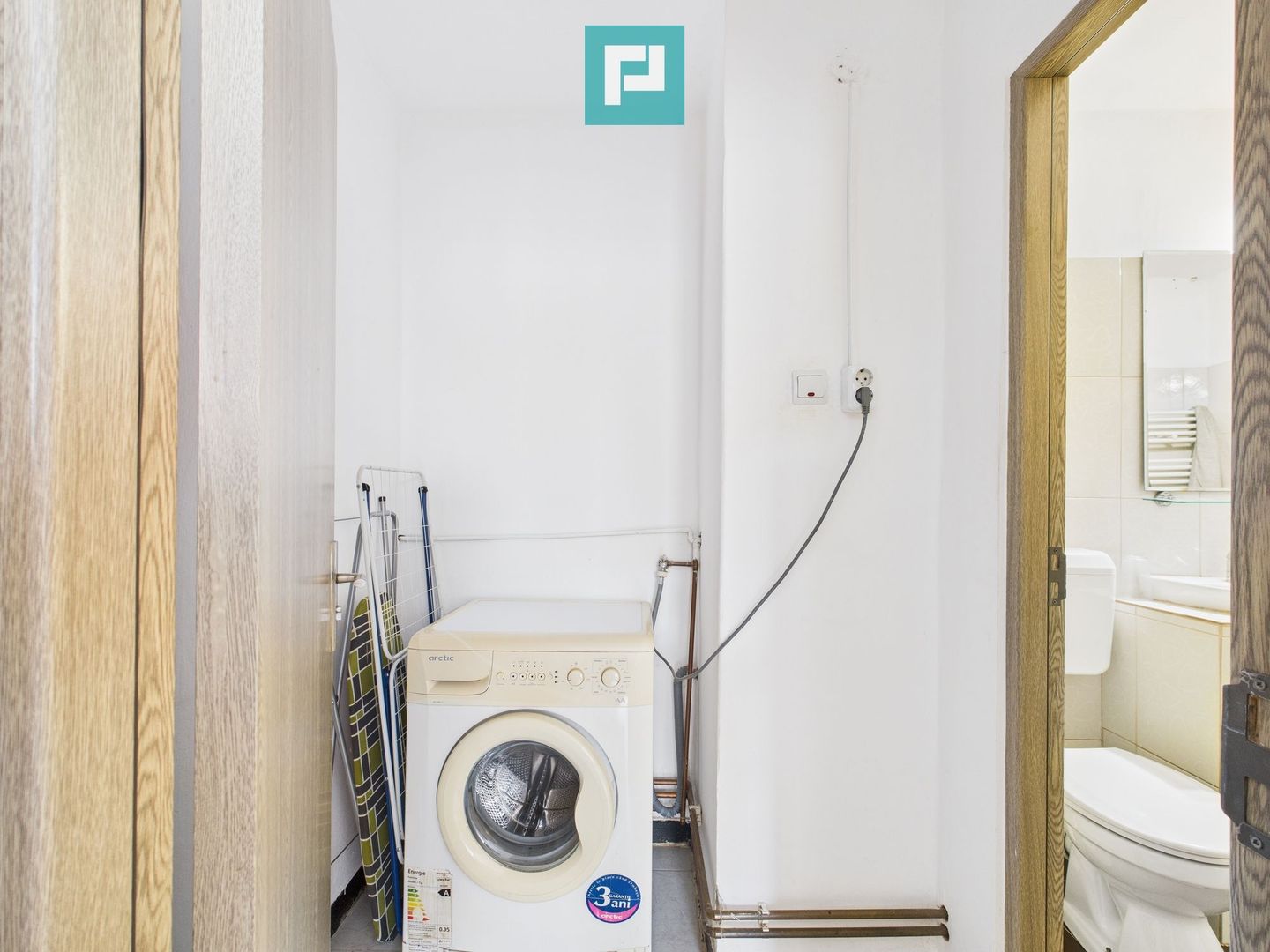 Apartament intr-o zonă centrală a Timișoarei - Poză 7