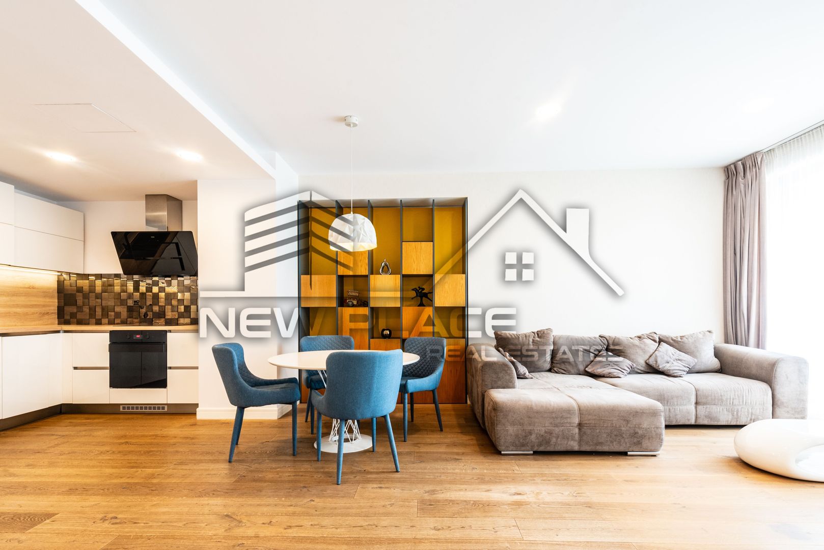 Cortina Residence | Exclusivitate | 950 Eur+TVA | Mobila Rovere | LUX - Poză 5