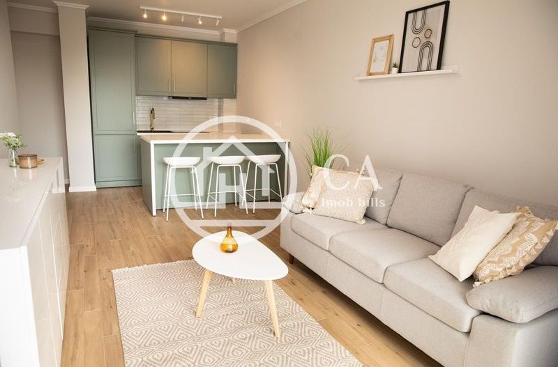 Apartament de vânzare cu 3 camere în PRIMA ONEȘTILOR, Oradea - Poză 1