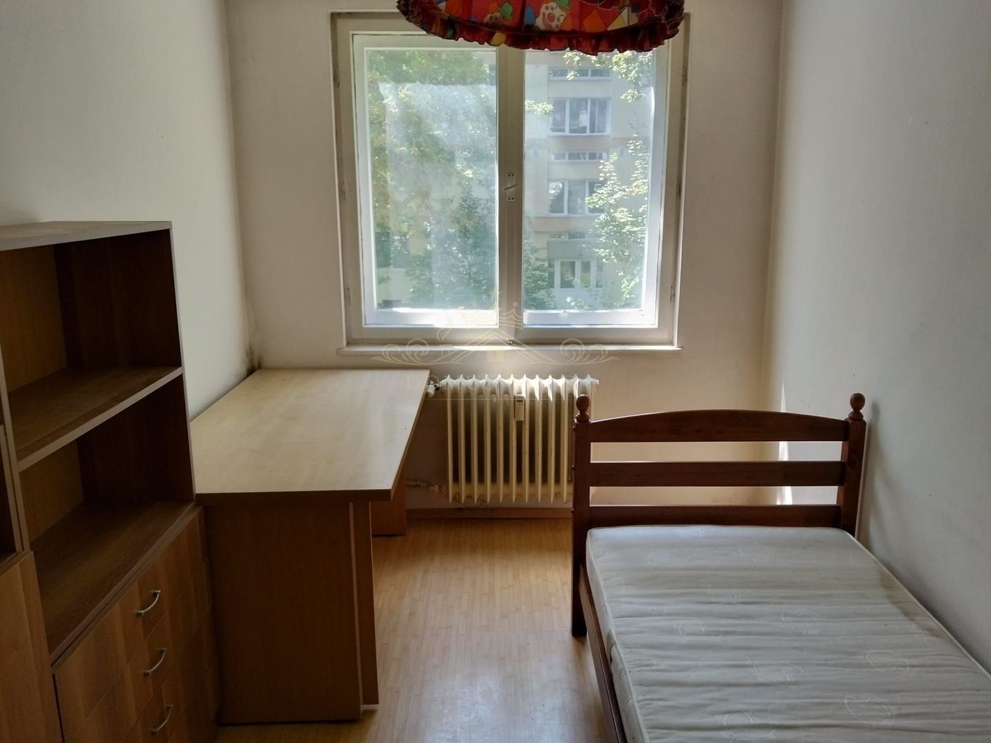 Vind apartament 3 camere in Gheorgheni . - Poză 2