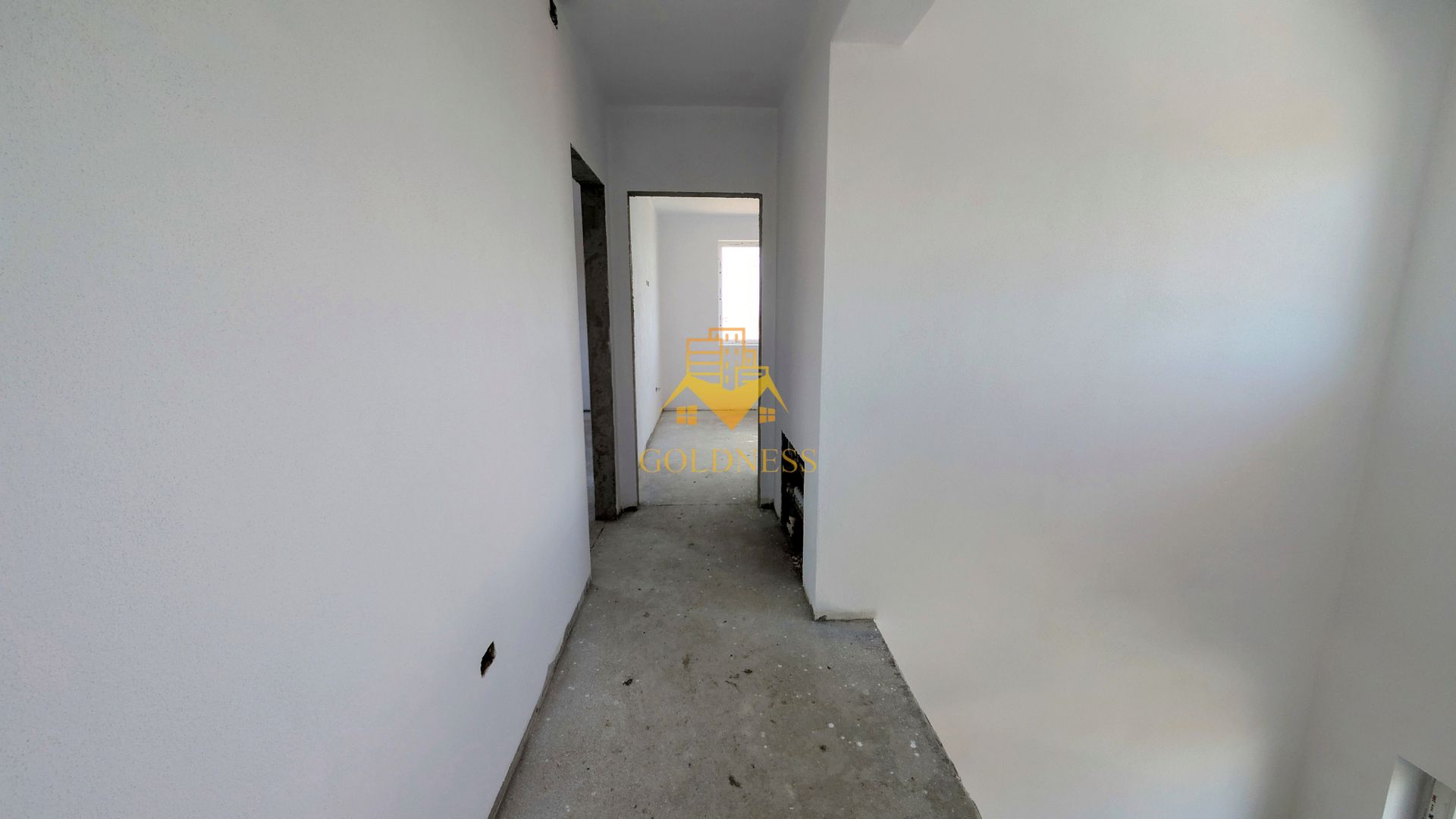 Vila, 4 Camere, Dezmir, Constructie Noua, 450 mp, 4 Bai, 2 Parcari - Poză 12