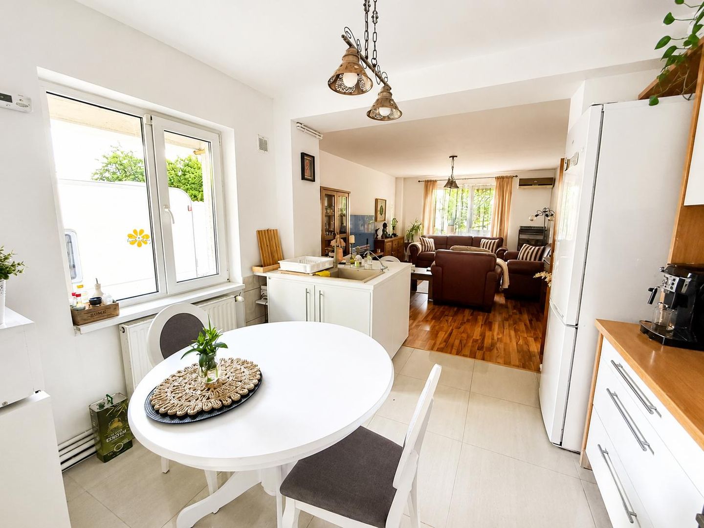 Casa de vanzare si teren 1360mp in Viile Noi Constanta - Poză 9