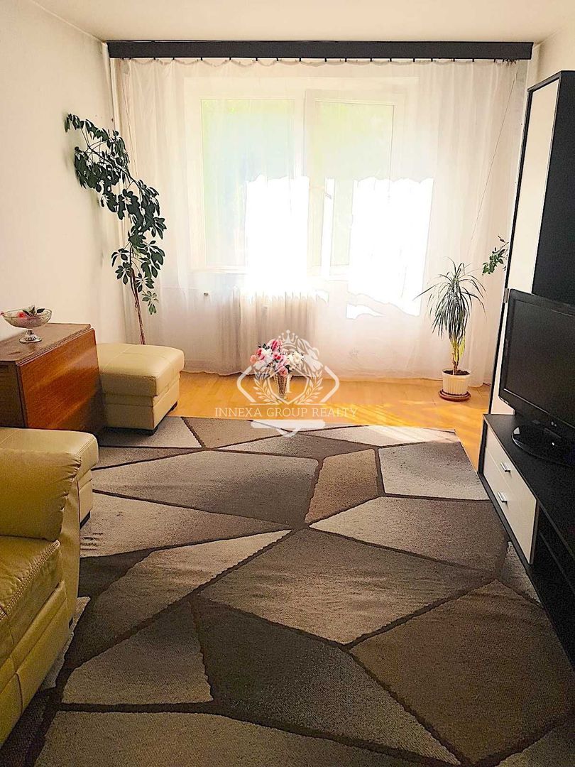 Apartament 3 camere decomandat de vanzare in zona Aparatorii Patriei - Poză 1