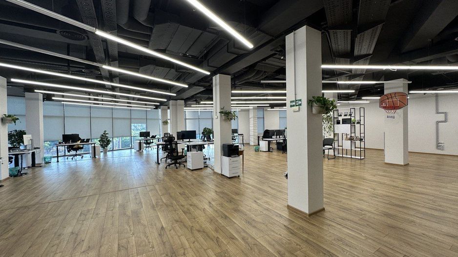 Chirie Spații de Birou 420 m2.și 300m²   sectorul Rîșcani. - Poză 10