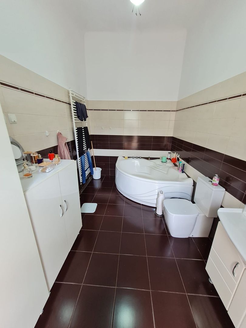 Spațiu pretabil birouri,after school,comercial,etc. - Poză 28