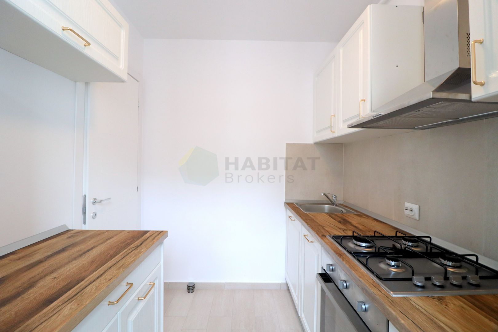 Hils Pallady, loc de parcare acoperit - Poză 9