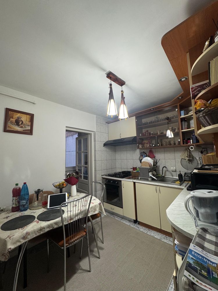 Apartament 2 camere semidecomandat 42 mp etaj 1 Marasti - Poză 3